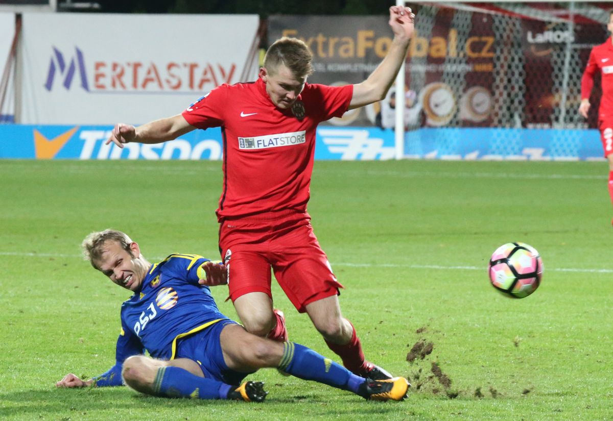 Lutonský o přípravě: Je náročná, ale zatím to všichni zvládáme dobře