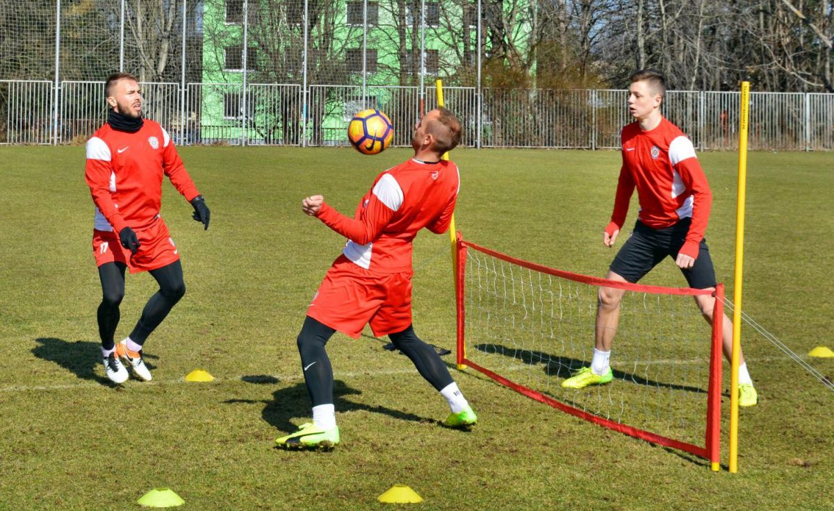VIDEO: Čtvrteční nohejbalový turnaj