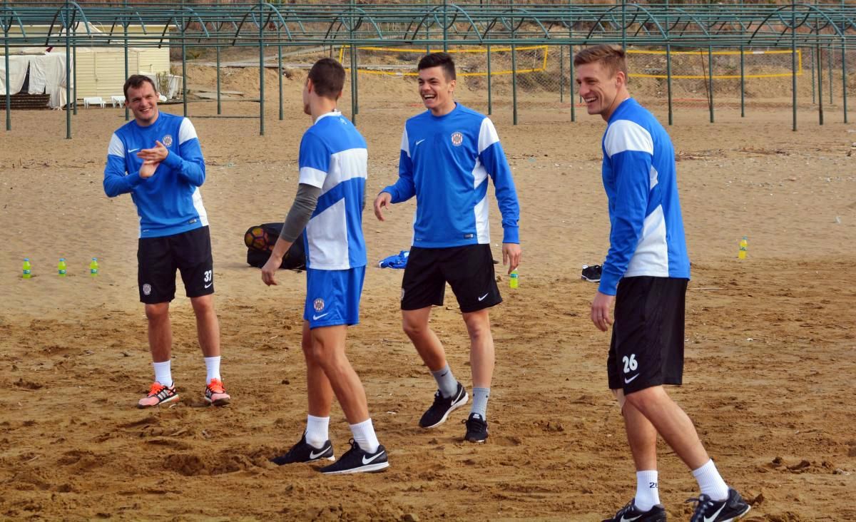 VIDEO: Poslední trénink a domů. Zbrojováci se dnes vrátili ze soustředění