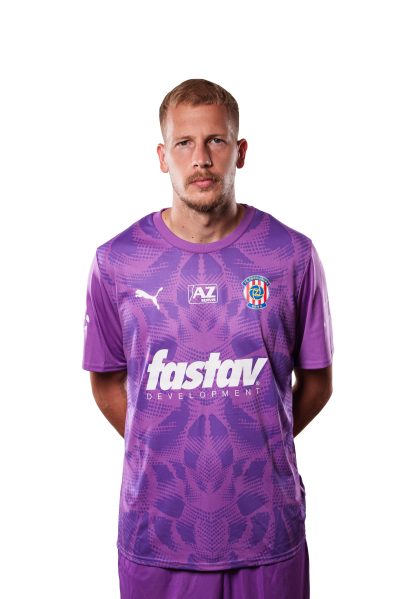 Dominik Svek #24