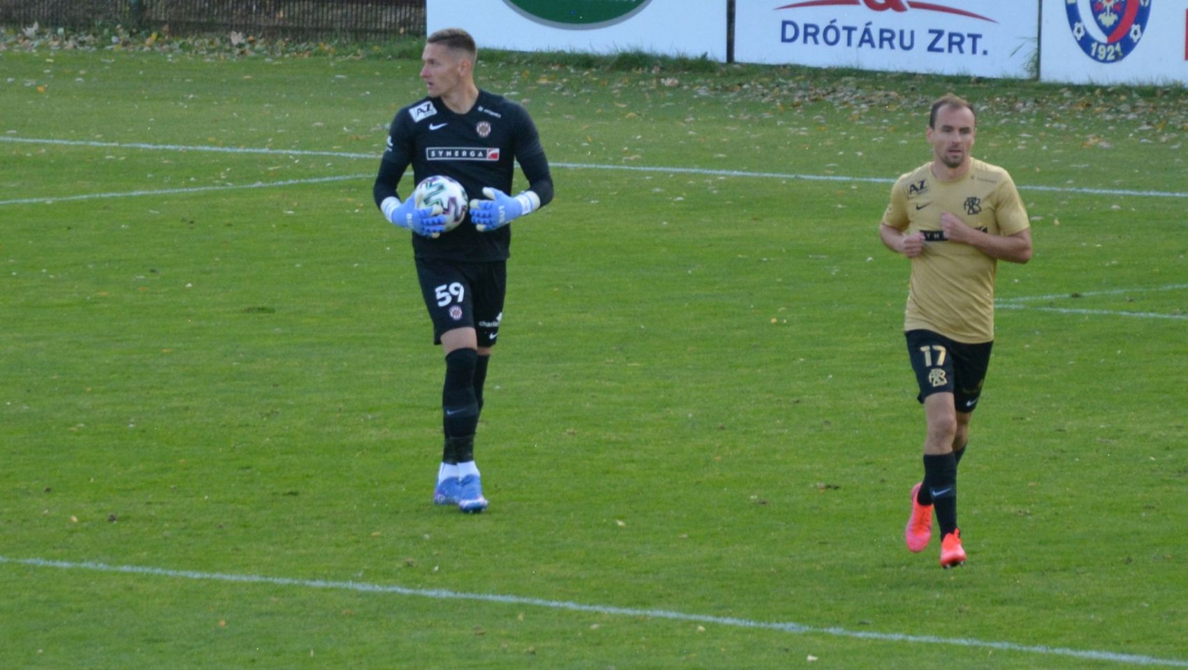 Ti body se potaj, usmv se glman Floder