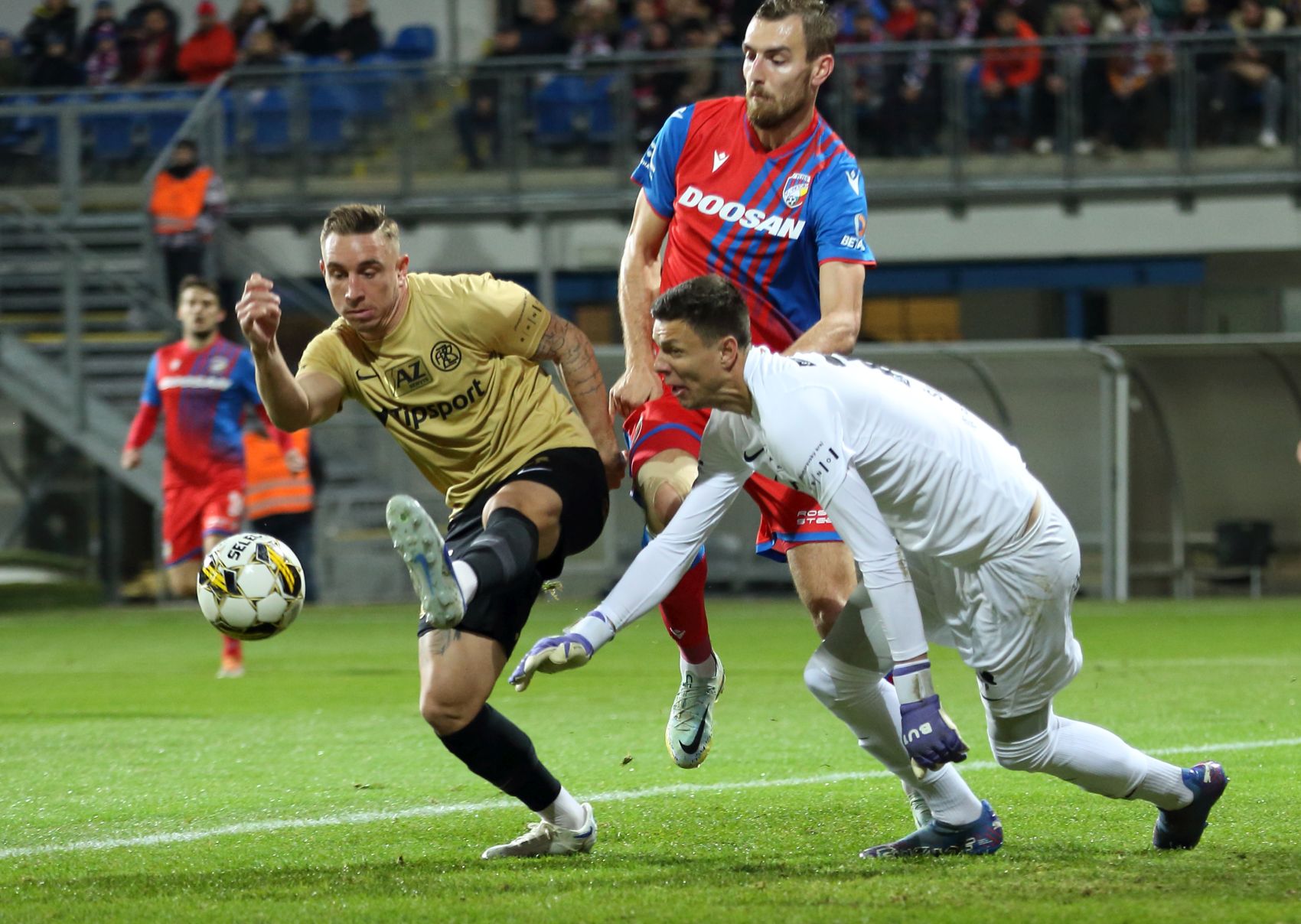 Překvapení se nekonalo, Zbrojovka podlehla mistrovské Plzni
