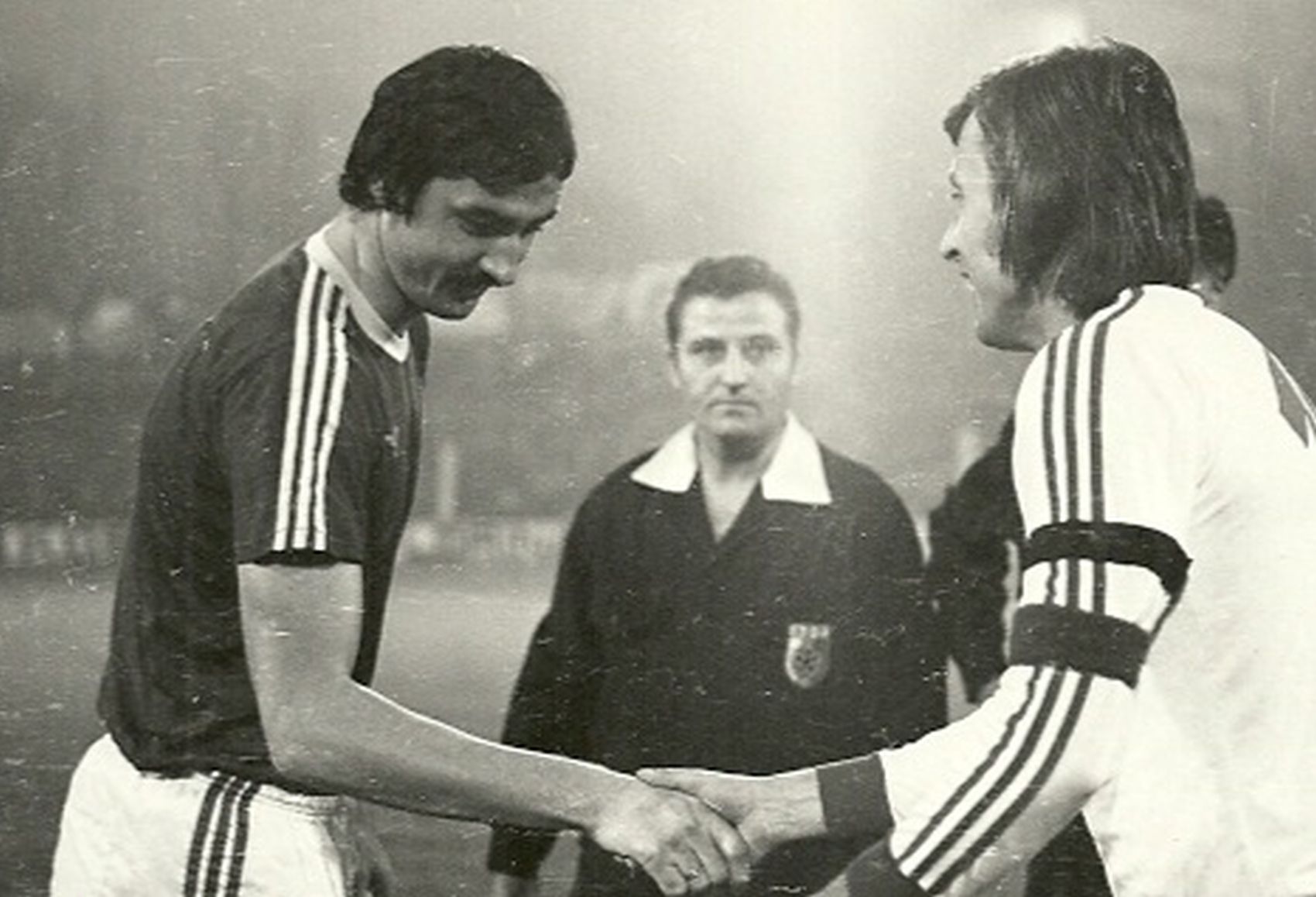 Zbrojovka smutní, ve věku 75 let zemřel pan Rostislav Václavíček