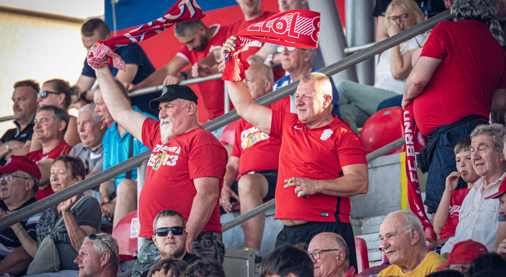 Máš permanentku? Vezmi kamaráda na fotbal!