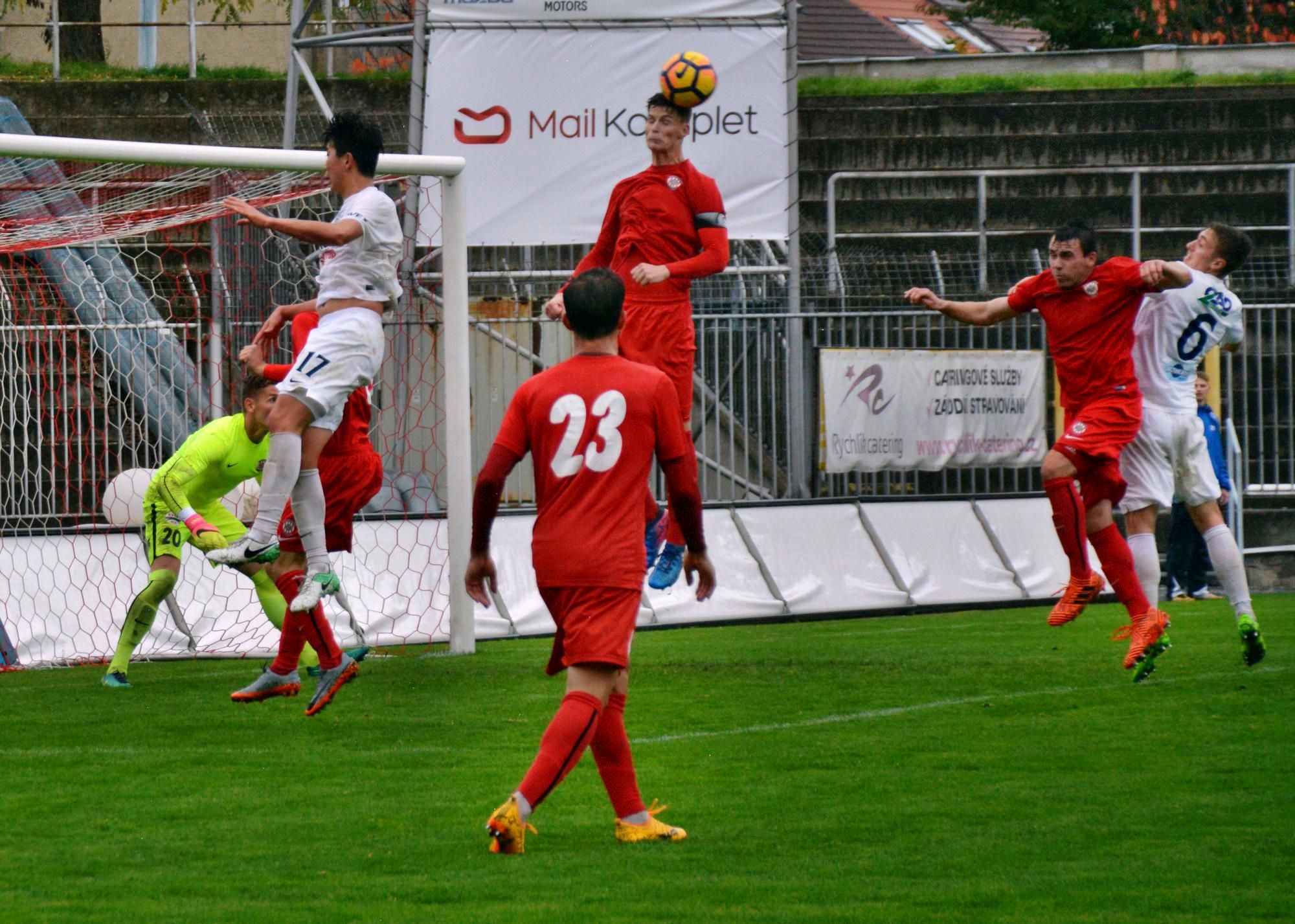 Juniorka znovu vítězně - Slovácko porazila 4:2