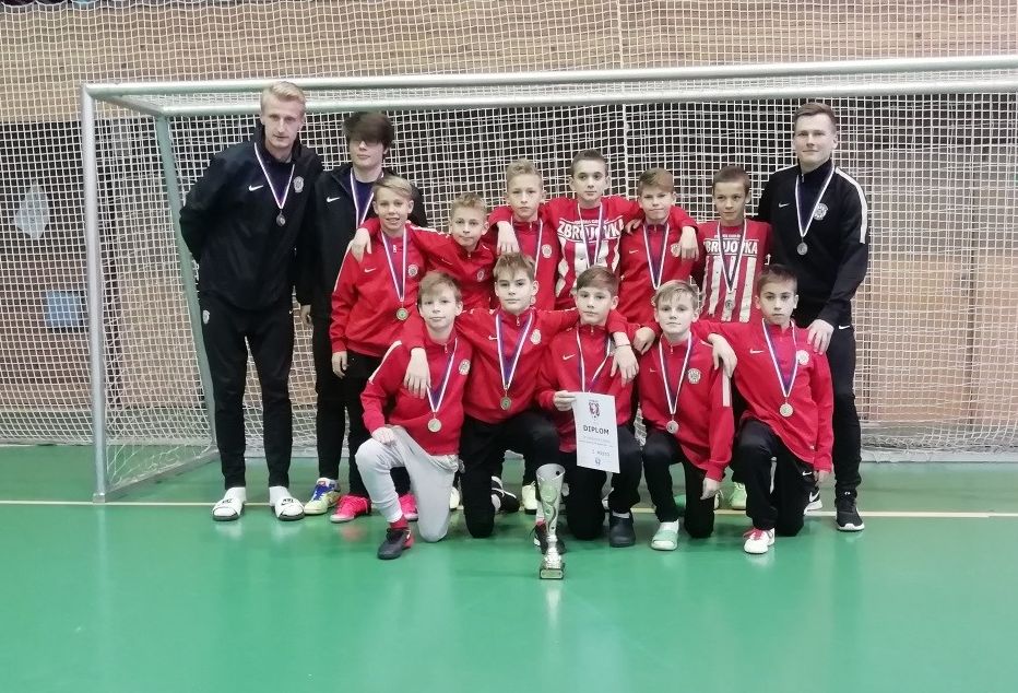 U13: Zbrojovka skončila druhá ve finále halové sezóny