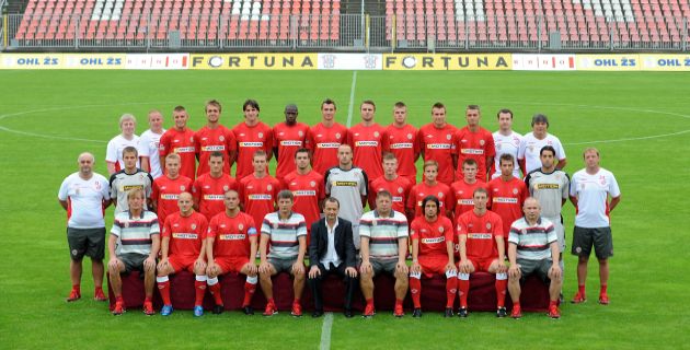 Brzký konec v poháru, Zbrojovka prohrála v Rosicích